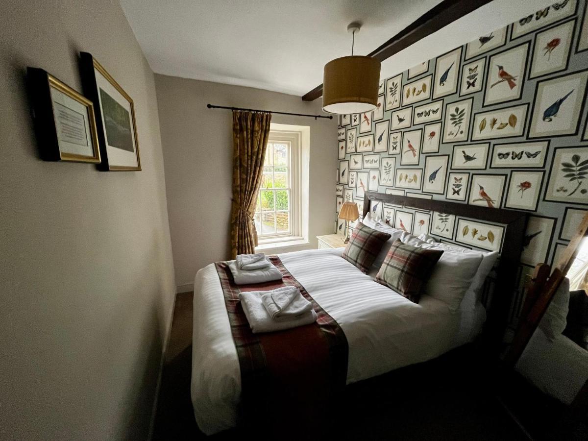 The Red Lion Hotel East Haddon Exterior photo
